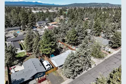 835 SE Polaris Court, Bend, OR 97702 - Photo 38