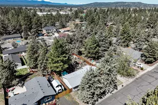 835 SE Polaris Ct, Bend, OR 97702 - Photo 38
