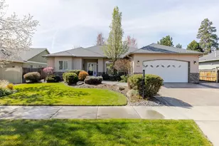 2241 SE Pilatus Ln, Bend, OR 97702 - Photo 34