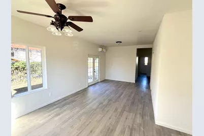 329 S Grape Street, Medford, OR 97501 - Photo 8