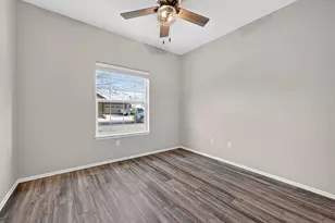 2217 NW Cedar Ave, Redmond, OR 97756 - Photo 26