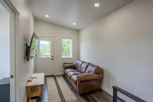 1545 Hwy 238, Jacksonville, OR 97530 - Photo 18
