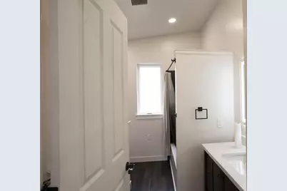 1545 Hwy 238, Jacksonville, OR 97530 - Photo 24