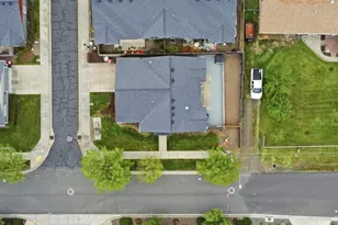 3633 Harbrooke Rd, Medford, OR 97504 - Photo 30