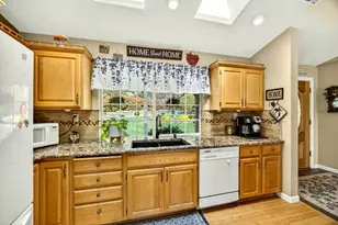 221 Lauer Way, Grants Pass, OR 97526 - Photo 10