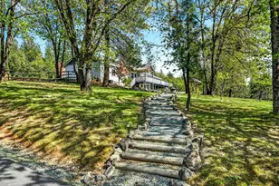 221 Lauer Way, Grants Pass, OR 97526 - Photo 42
