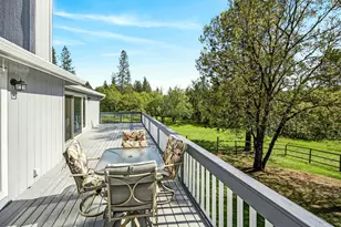 221 Lauer Way, Grants Pass, OR 97526 - Photo 34