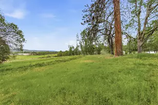 620 Vista Park Dr, Eagle Point, OR 97524 - Photo 16