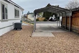 1515 NW Fir Ave, Redmond, OR 97756 - Photo 28