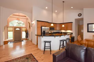 2564 SW Valleyview Dr, Redmond, OR 97756 - Photo 20