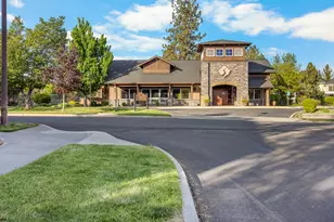 19548 Salmonberry Ct, Bend, OR 97702 - Photo 22