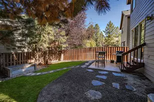 19548 Salmonberry Ct, Bend, OR 97702 - Photo 18