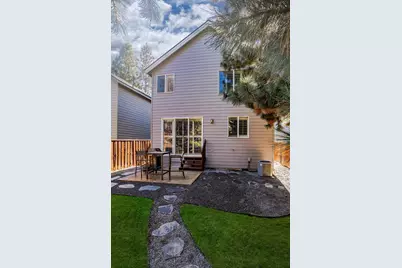 19548 Salmonberry Court, Bend, OR 97702 - Photo 18