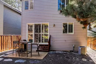 19548 Salmonberry Ct, Bend, OR 97702 - Photo 18