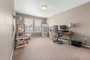19548 Salmonberry Ct, Bend, OR 97702 - Photo 14