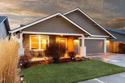 1811 NE 3rd Street, Redmond, OR 97756 - Photo 1