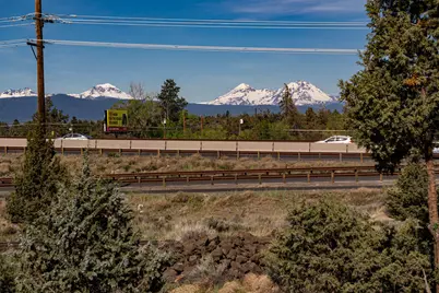 20633 Weatherby Court, Bend, OR 97701 - Photo 18