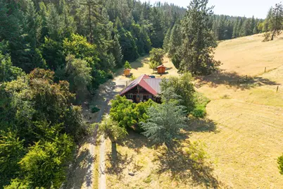 7484 Sterling Creek Road, Jacksonville, OR 97530 - Photo 30