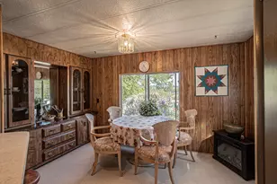 421 Stevens Rd, Eagle Point, OR 97524 - Photo 6