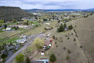 2577 SE Hill St, Prineville, OR 97754 - Photo 34