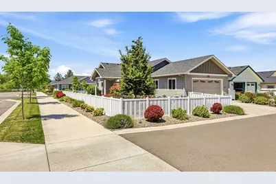1502 River Run Street, Central Point, OR 97502 - Photo 6