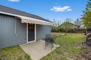 2470 NE 3rd St, Redmond, OR 97756 - Photo 20