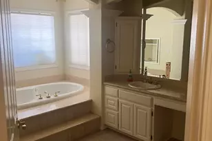 2954 Wilkshire Dr, Medford, OR 97504 - Photo 58