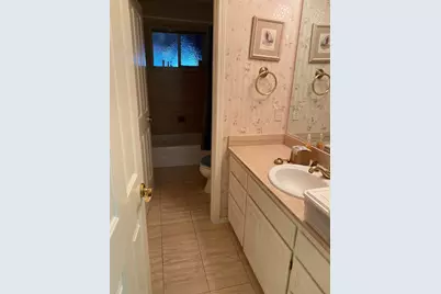 2954 Wilkshire Drive, Medford, OR 97504 - Photo 50