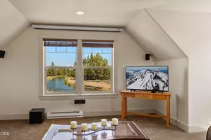 24442 Dodds Rd, Bend, OR 97701 - Photo 52