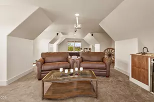 24442 Dodds Rd, Bend, OR 97701 - Photo 50