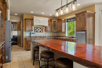 24442 Dodds Road, Bend, OR 97701 - Photo 22