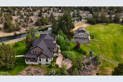 24442 Dodds Road, Bend, OR 97701 - Photo 2