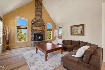 24442 Dodds Road, Bend, OR 97701 - Photo 16