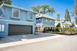200 Medford Heights Ln, Medford, OR 97504 - Photo 4