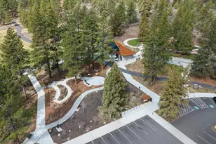 20392 Aberdeen Dr, Bend, OR 97702 - Photo 42