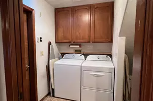 1049 Jeramy Way, Grants Pass, OR 97527 - Photo 12