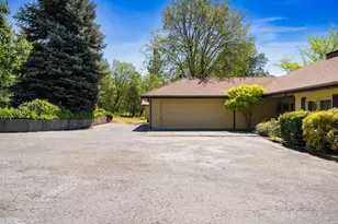 254 El Camino Way, Grants Pass, OR 97526 - Photo 30