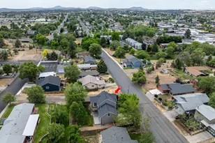 161 NE 9th St, Madras, OR 97741 - Photo 60