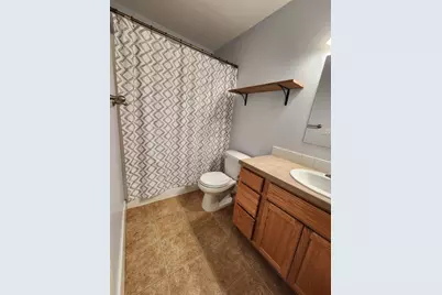161 NE 9th Street, Madras, OR 97741 - Photo 6
