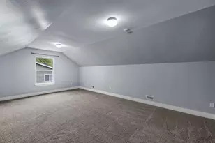 161 NE 9th St, Madras, OR 97741 - Photo 20