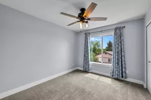 161 NE 9th St, Madras, OR 97741 - Photo 26