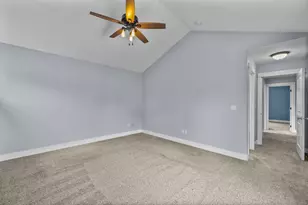 161 NE 9th St, Madras, OR 97741 - Photo 32