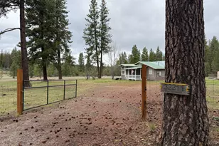 32311 Bobwhite Dr, Bonanza, OR 97623 - Photo 1