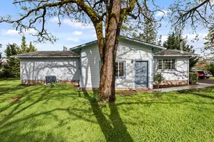 107 Patton Bar Rd, Cave Junction, OR 97523 - Photo 32