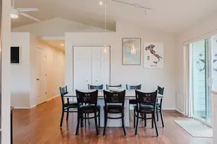 20795 Arago Cir, Bend, OR 97703 - Photo 10