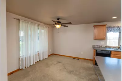 545 SW Sunrise Circle, Metolius, OR 97741 - Photo 6