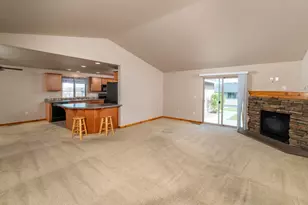 545 SW Sunrise Cir, Metolius, OR 97741 - Photo 4