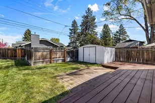 640 NW Delaware Ave, Bend, OR 97703 - Photo 20