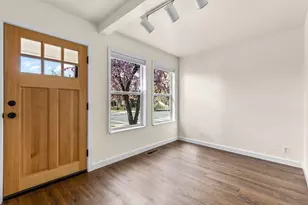 640 NW Delaware Ave, Bend, OR 97703 - Photo 6