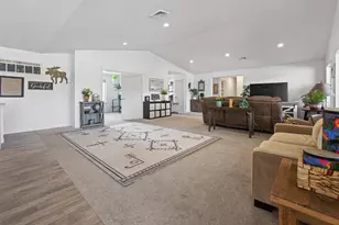 61112 Ferguson Rd, Bend, OR 97702 - Photo 12